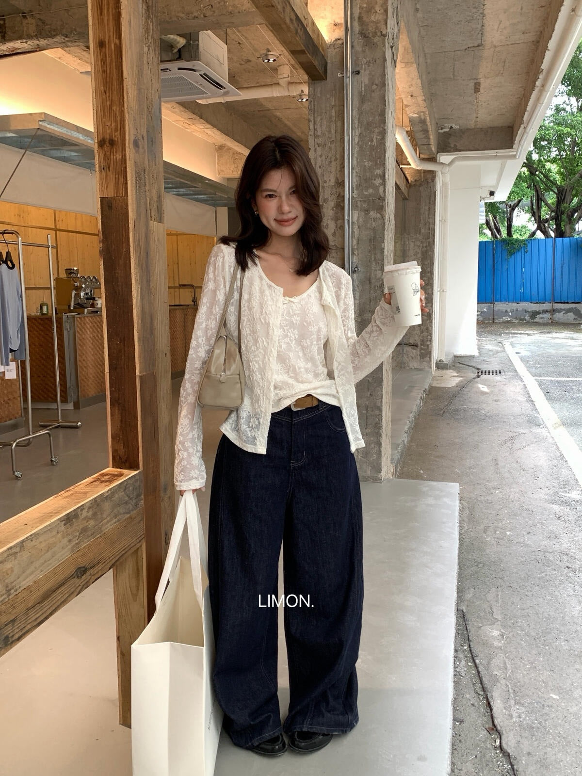 【L11007】檸檬檸檬早秋重工提花圓領長袖小外套+蕾絲細肩帶背心套裝260728