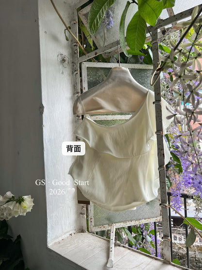 【LD0735W】純慾溫柔小心機✨浪漫多層次荷葉邊斜肩上衣260323
