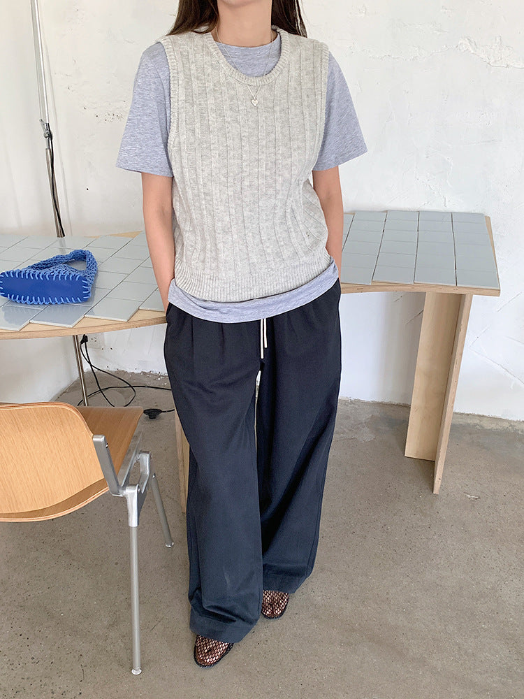 【LD2740】實拍高質感簡約坑條針織背心（羊毛33%)
250908