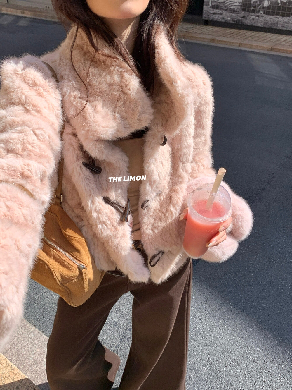 【L1230】實拍檸檬冬季加厚保暖立領牛角扣仿皮草外套251117