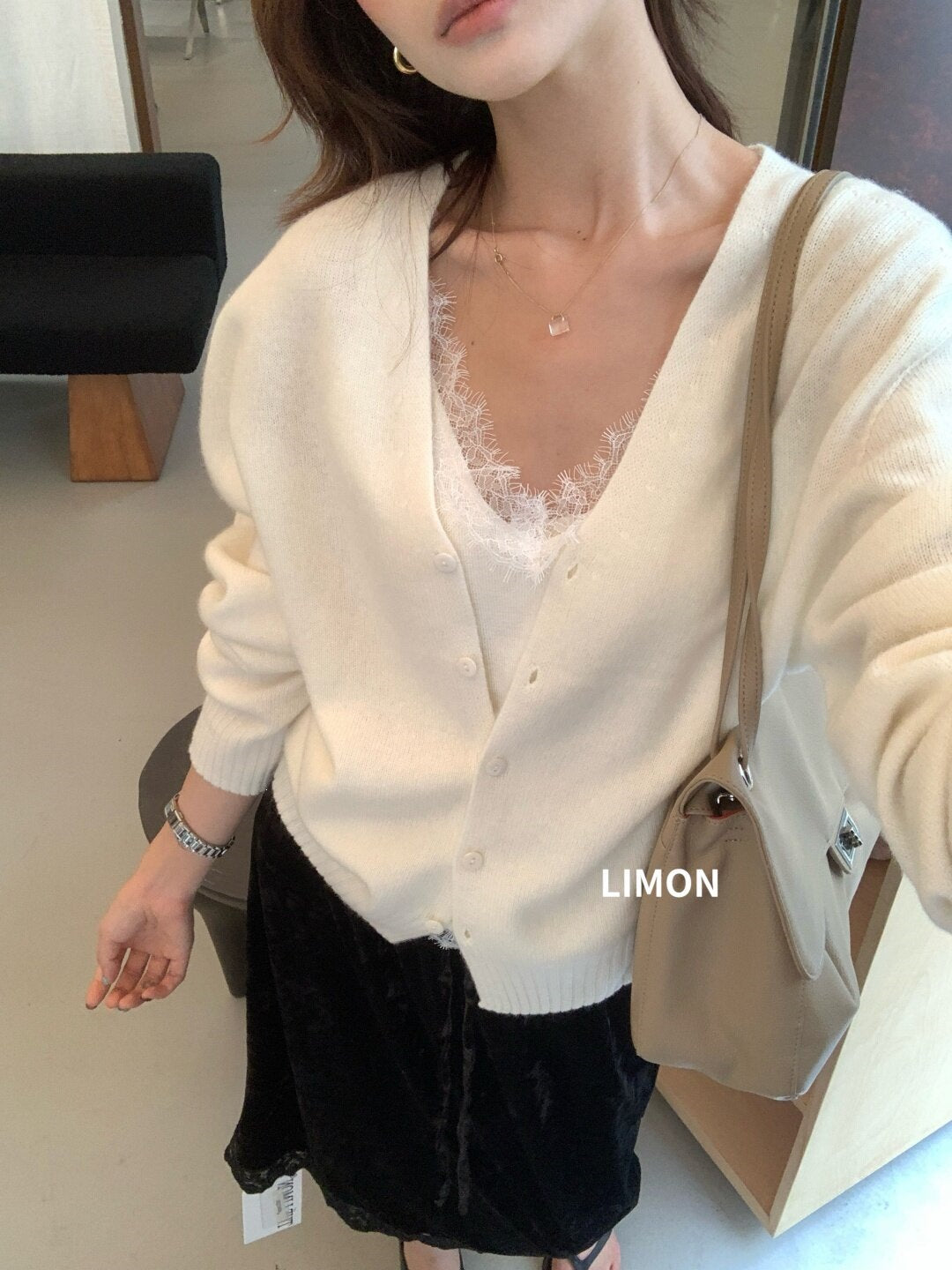 【LNM8600】檸檬家羊毛100%鬆軟慵懶・V領短版針織外套260909