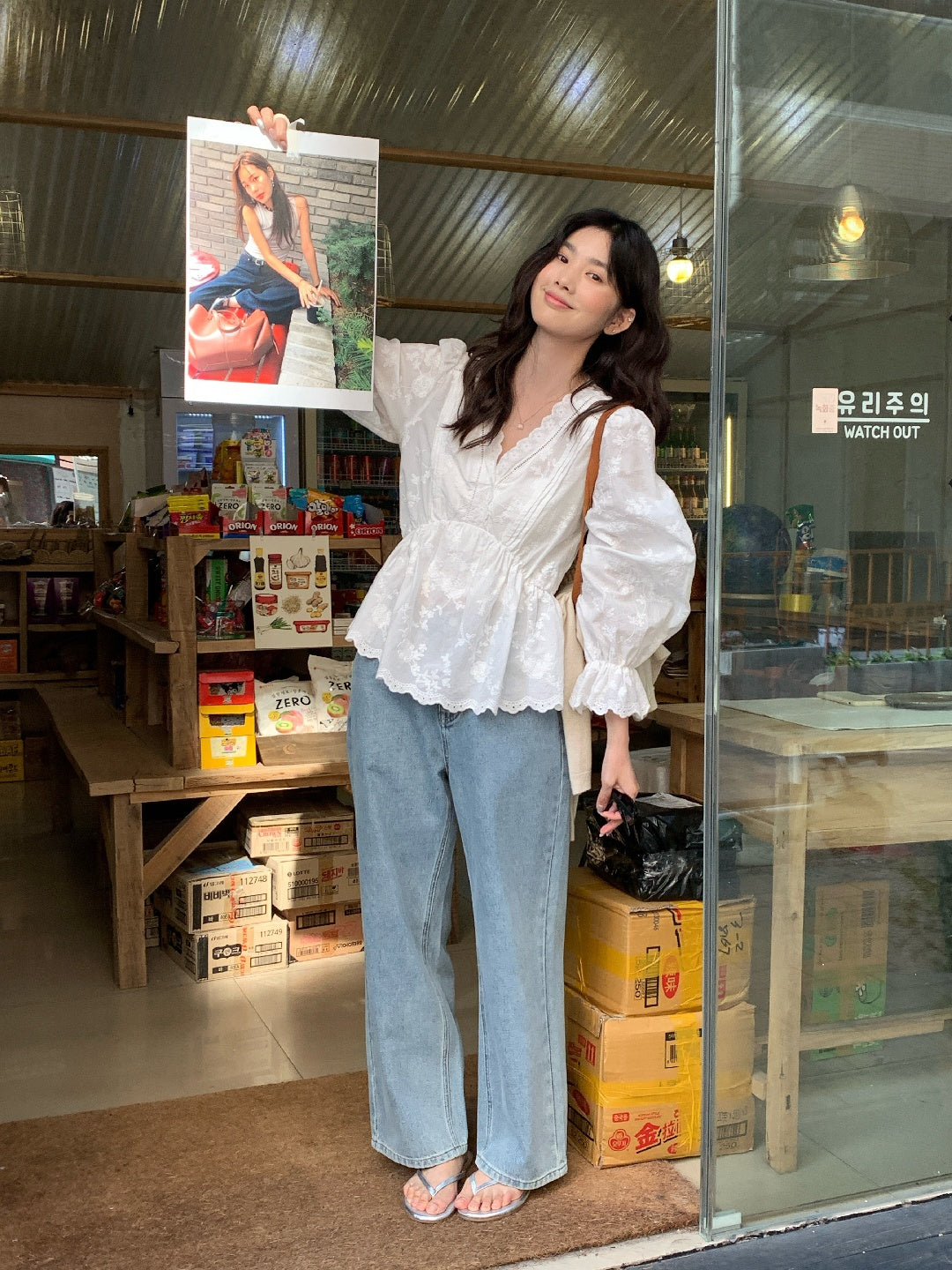 【L10108】實拍檸檬家法式少女感仙氣🌸重工V領刺繡設計泡泡袖白色襯衫260330