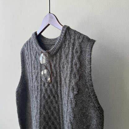 【YP2617】 實拍圓領麻花軟糯針織背心251023