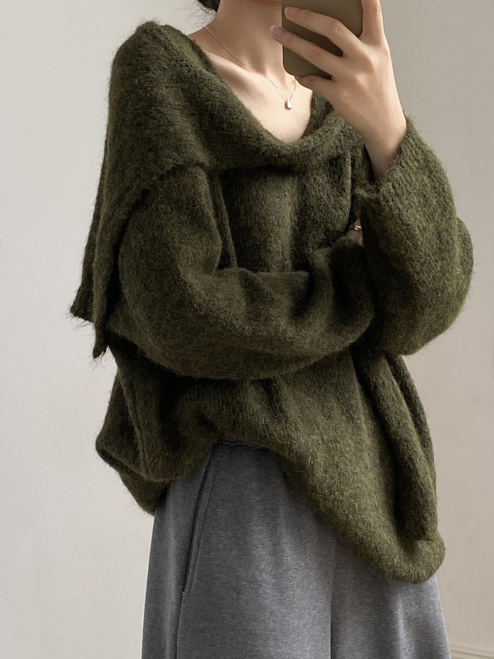 【Y25805】 實拍溫柔軟糯V領毛衣+針織披肩(含羊毛3％）251023