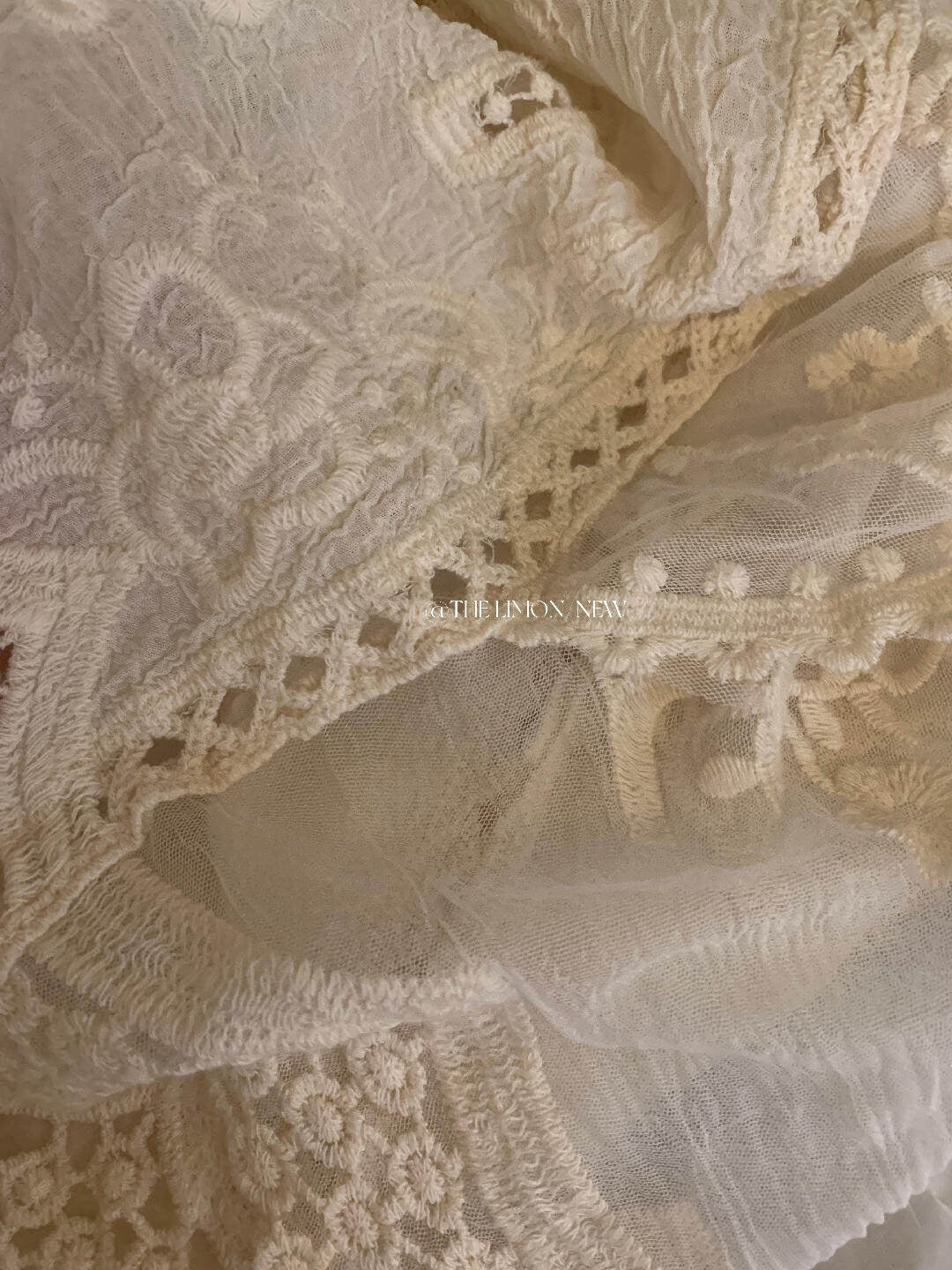 【L10685】仙氣氛圍感拉滿🕊️重工蕾絲刺繡寬鬆顯瘦防曬罩衫260518