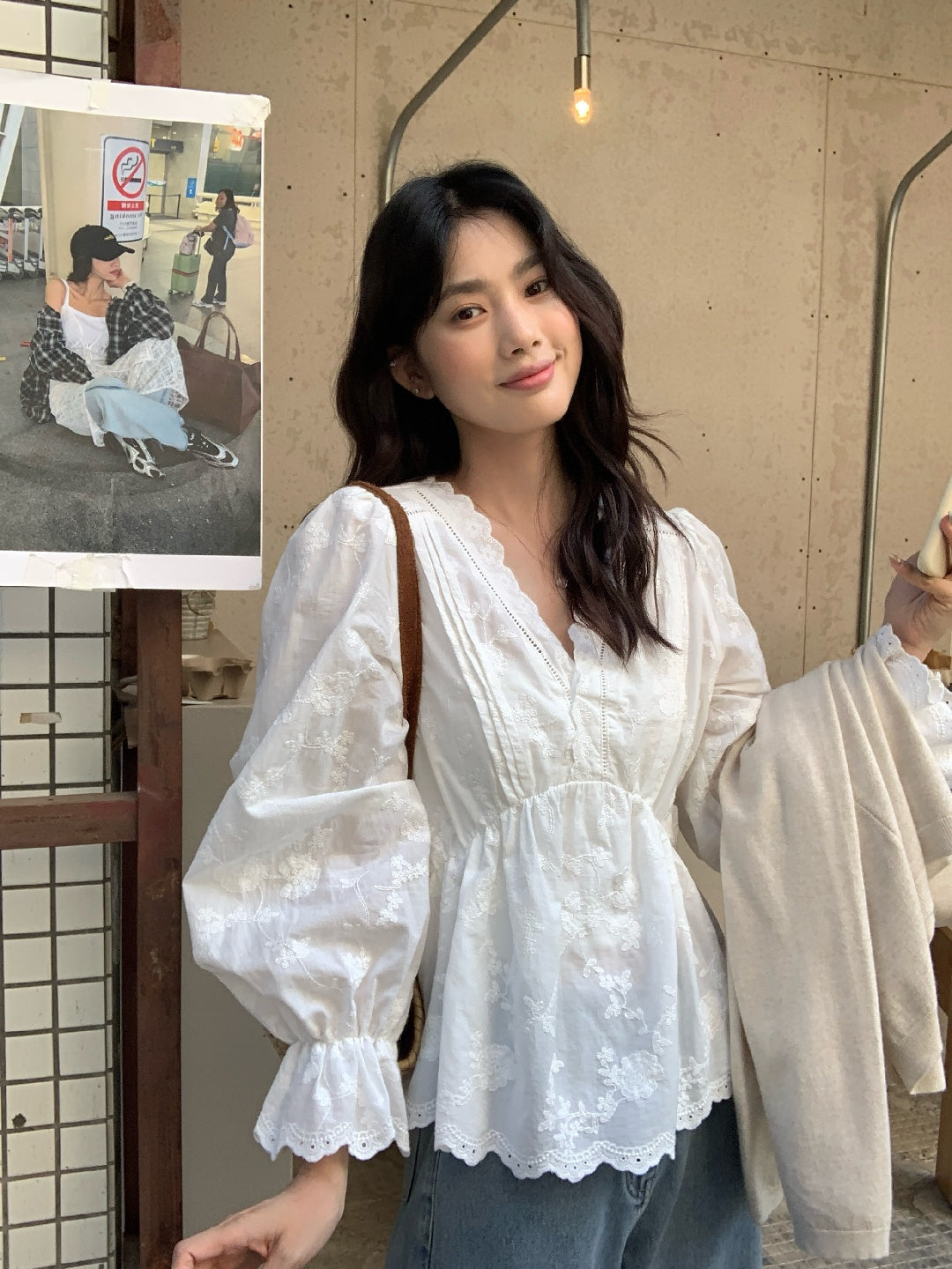 【L10108】實拍檸檬家法式少女感仙氣🌸重工V領刺繡設計泡泡袖白色襯衫260330