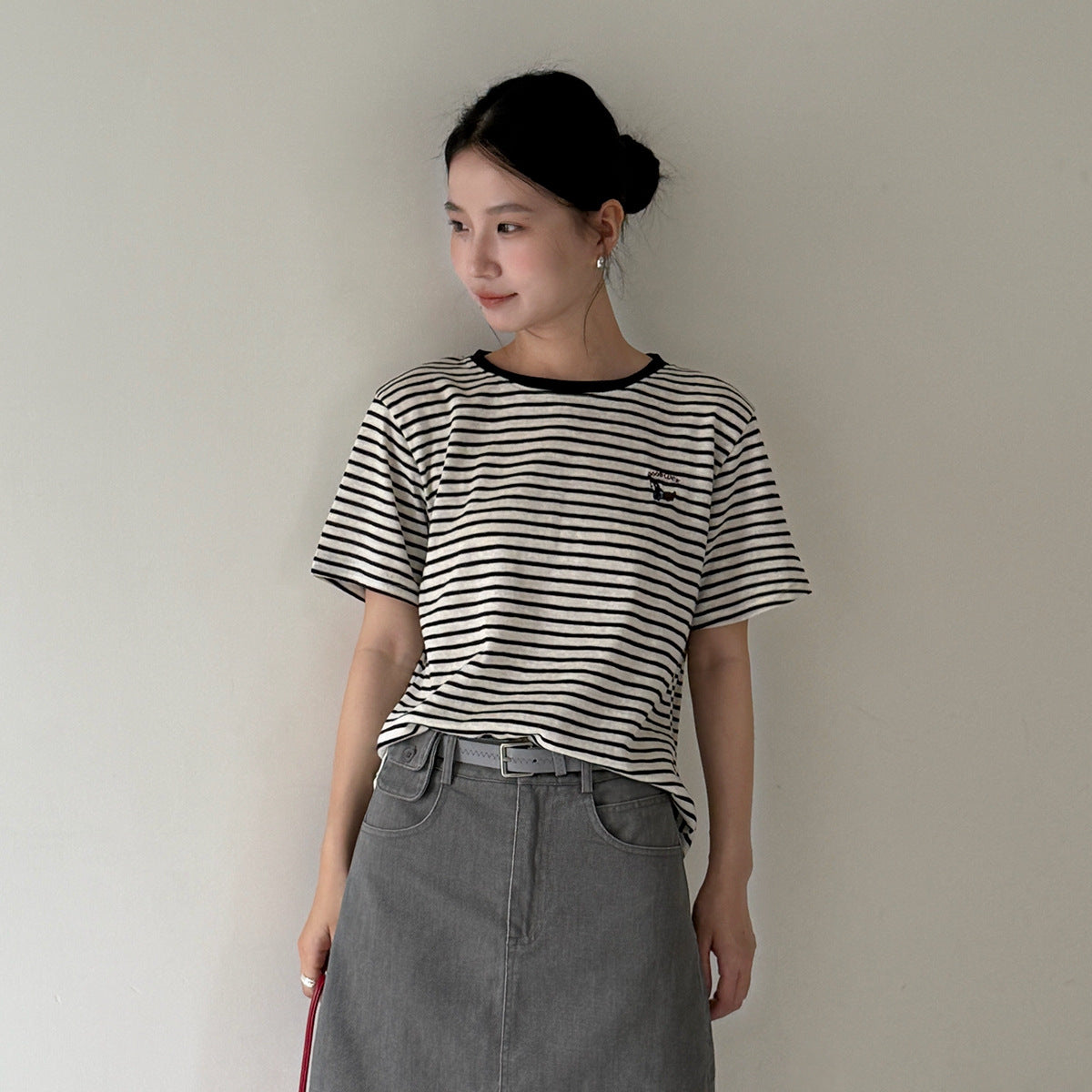 【LD11235】實拍韓系清新氧氣感🍃經典百搭條紋刺繡圓領短袖T恤260414