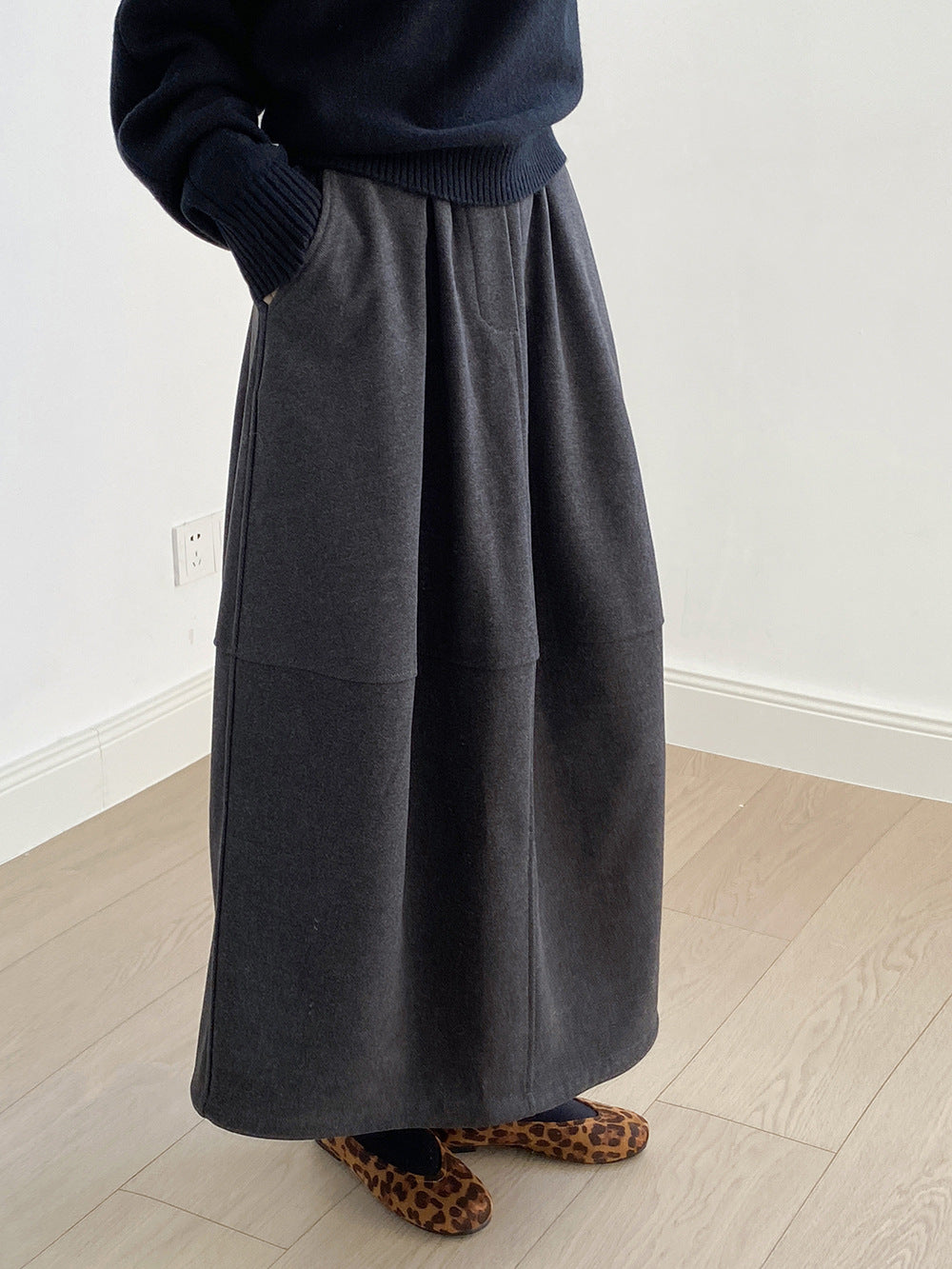 【Y82671】 實拍秋冬氣質花苞毛呢A字裙251023