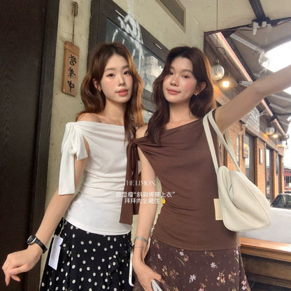 【L10708】氣質微性感款！夏季法式百搭斜肩/單肩綁帶短袖上衣/T恤260602