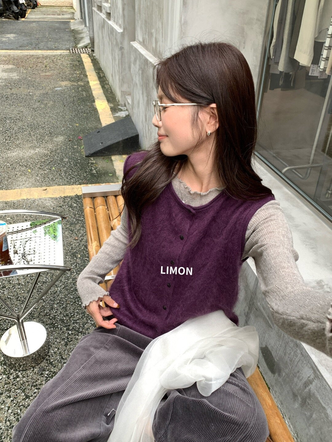 【LNM8599】檸檬家極簡肌理感・木耳邊圓領長袖針織衫260916