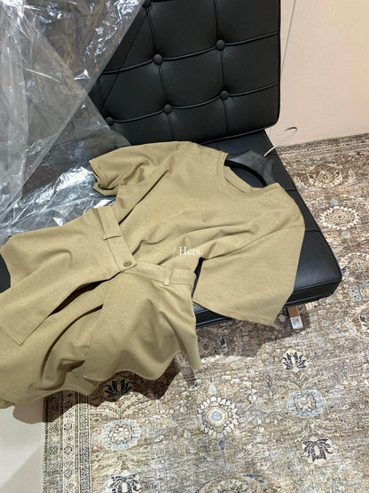 【L80724】韓系簡約層次感☁️百搭中長版短袖T恤+造型小圍裙兩件套260610