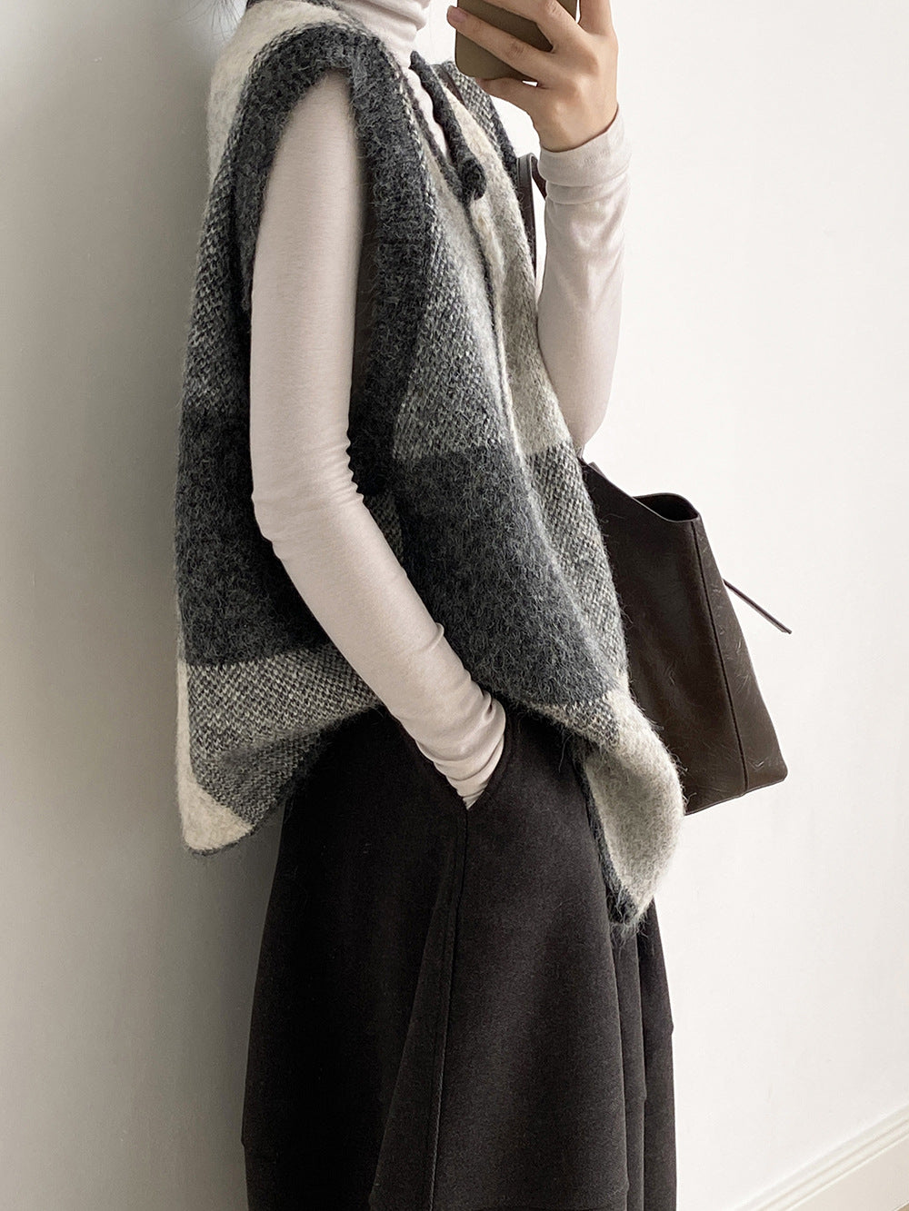 【YP2576】 實拍日系復古格子針織馬甲(含羊毛3%) 251023