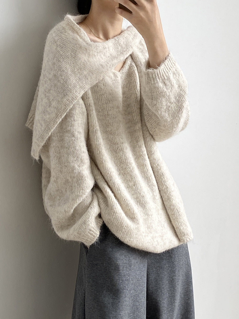 【Y25805】 實拍溫柔軟糯V領毛衣+針織披肩(含羊毛3％）251023