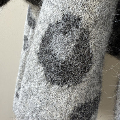 【YP2598】 實拍秋冬慵懶豹紋開衫毛衣+圍巾（含羊毛3%)251023