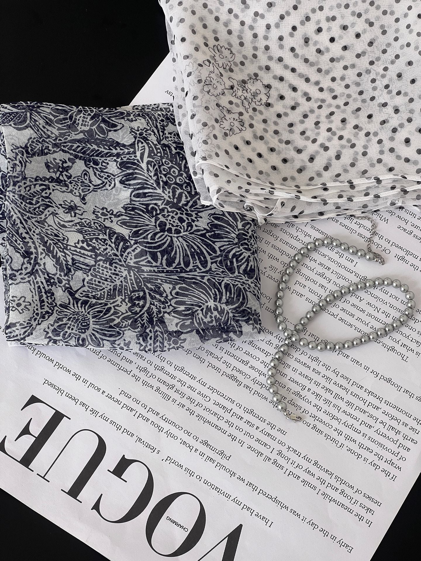 【cimzW807】 法式复古高级感絲巾髮帶綁脖多用途絲巾260319