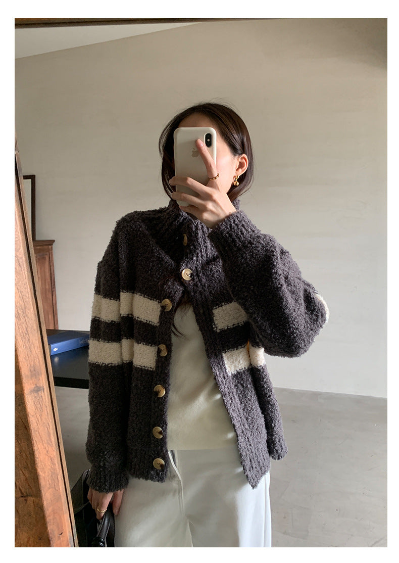 【H5511】實拍 懶懶撞色條紋開衫針織毛衣
251118