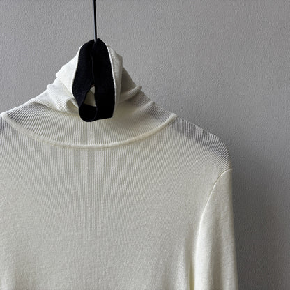 【Y352】實拍撞色高領針織衫（含羊毛10%)
251106