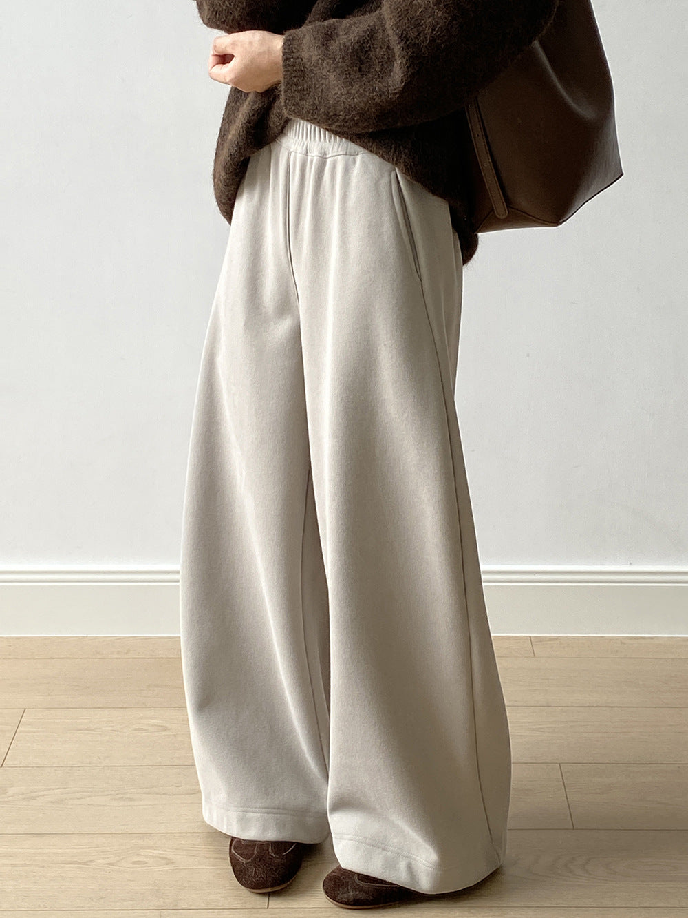 【Y82672】 實拍簡約寬鬆加絨保暖闊腿衛褲251023