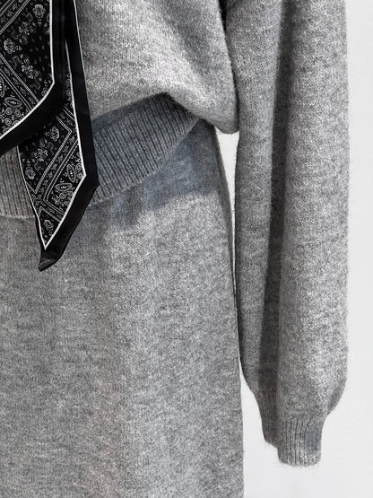 【cim823】實拍韓系軟糯短版針織毛衣+絲巾+針織長裙251030