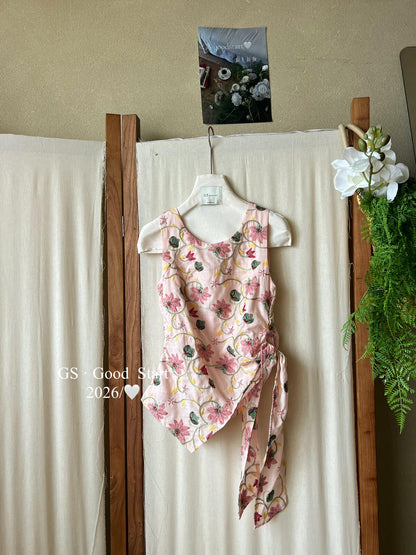 【L818W】甜美初戀少女感✨精緻重工刺繡不規則修身無袖背心260518