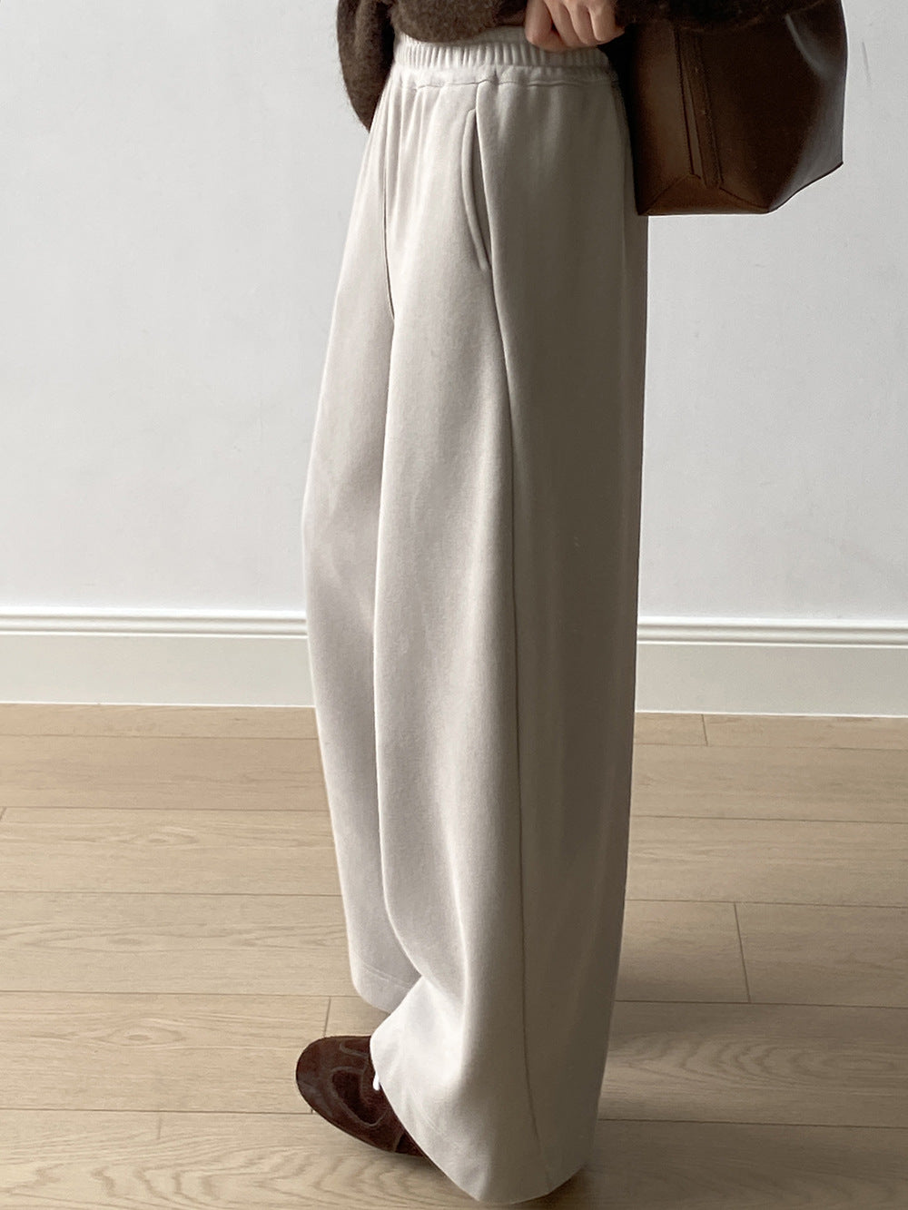 【Y82672】 實拍簡約寬鬆加絨保暖闊腿衛褲251023