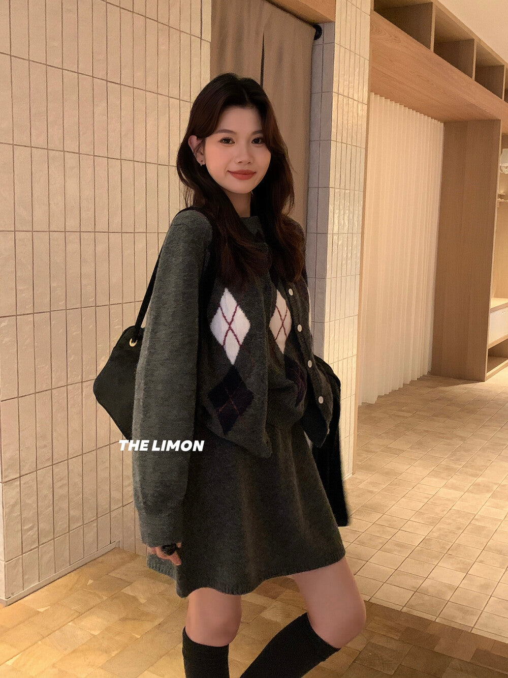 【L6880】實拍檸檬秋冬菱格針織開衫+圓領背心+針織裙251117