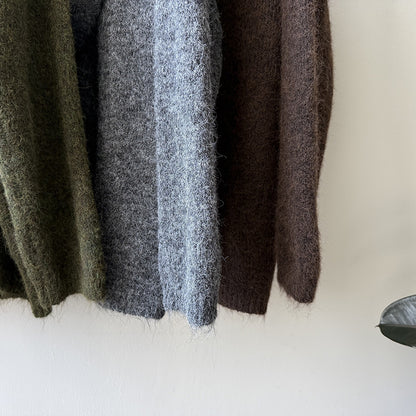 【Y25805】 實拍溫柔軟糯V領毛衣+針織披肩(含羊毛3％）251023