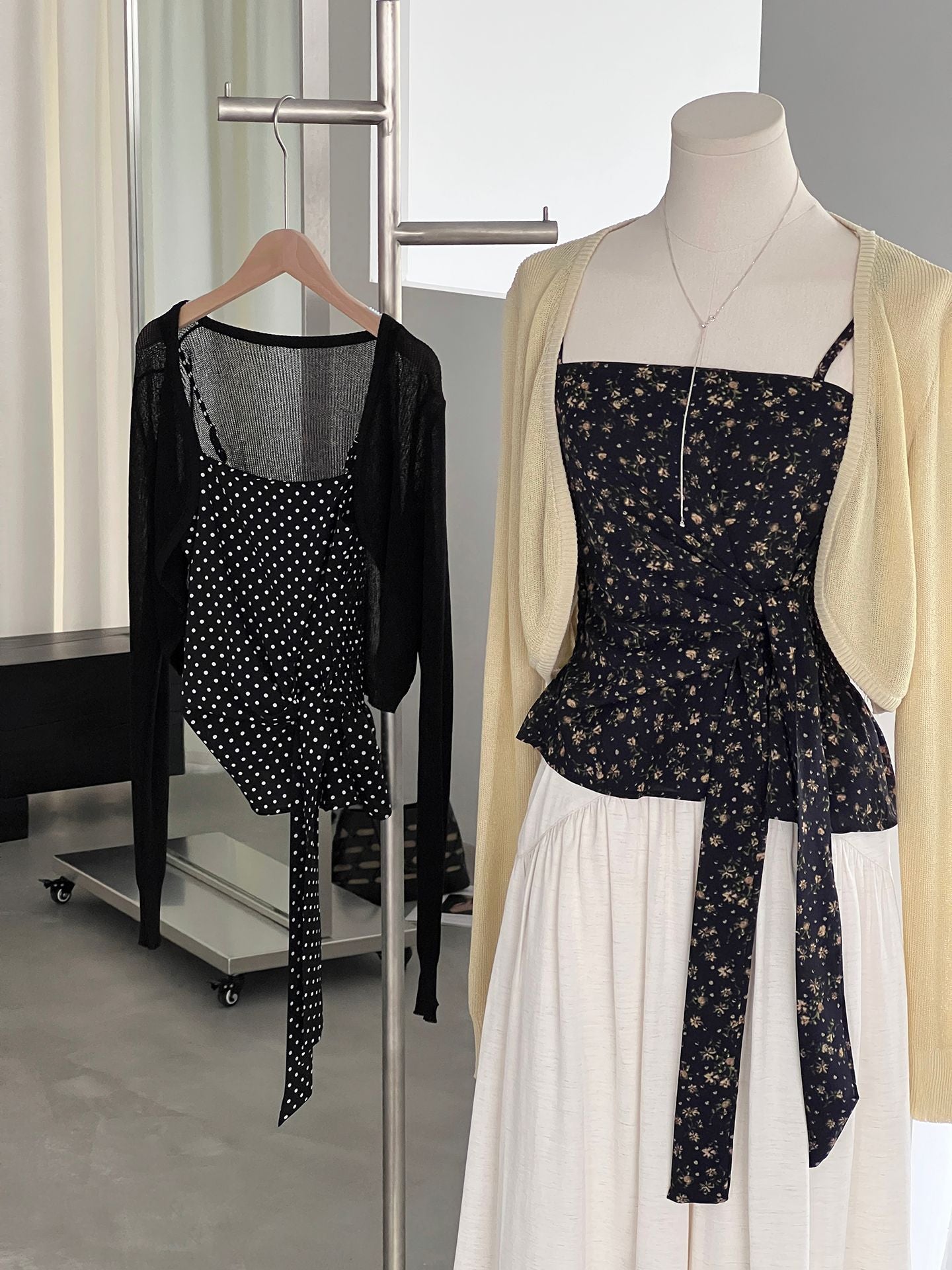 【cimzY762】實拍軟軟香香純慾風🎀碎花細肩帶上衣+長袖針織小外套兩件套260409