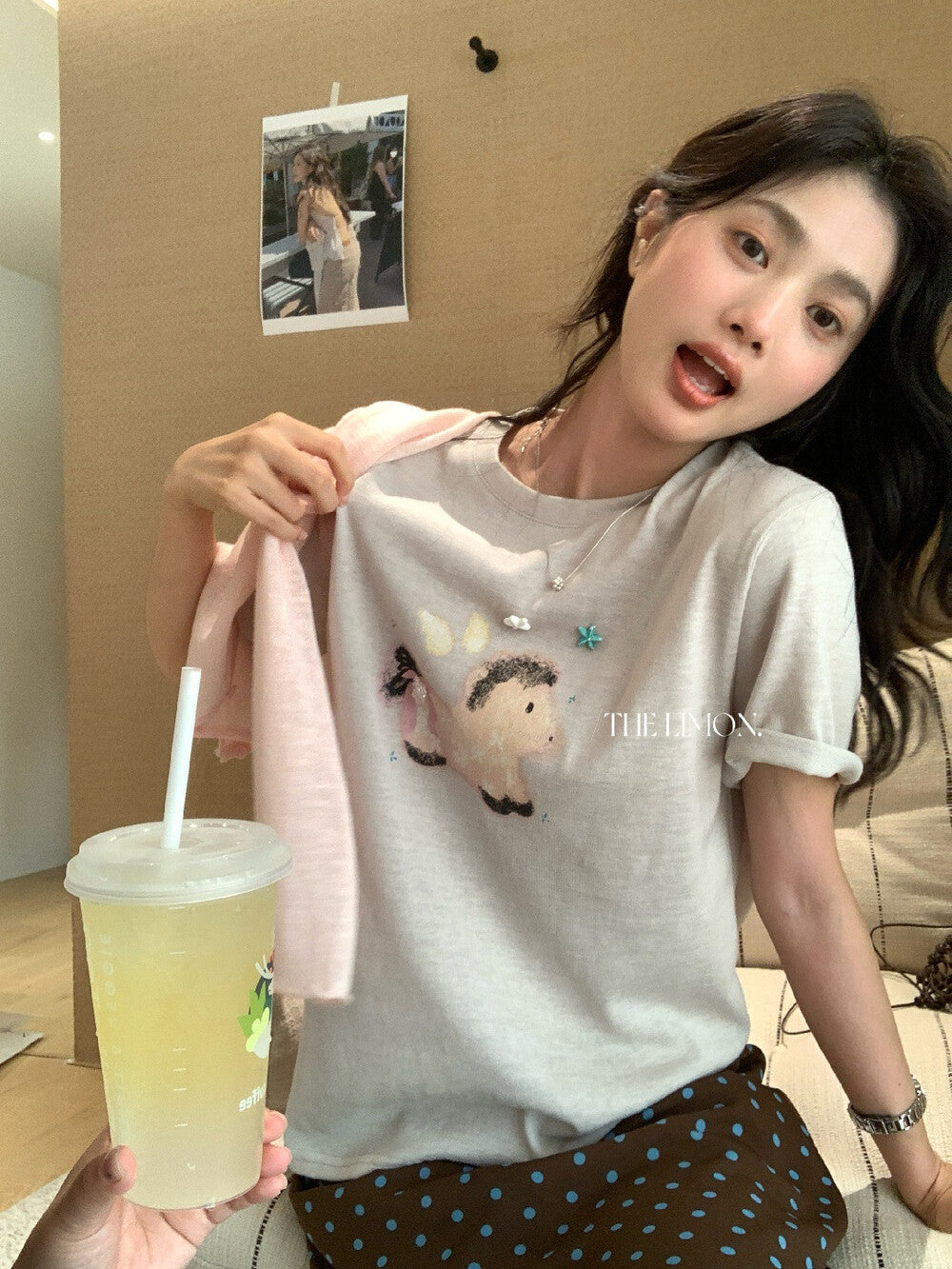 【L10362】實拍檸檬慵懶少女感必備✨精緻手工釘珠小馬印花百搭短袖T恤260408