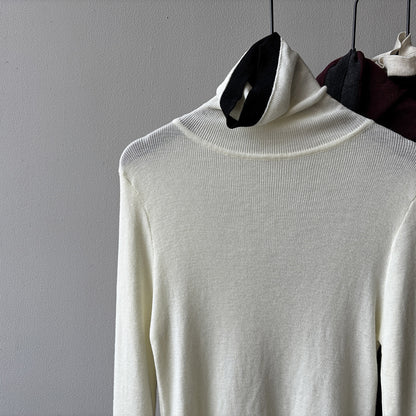 【Y352】實拍撞色高領針織衫（含羊毛10%)
251106