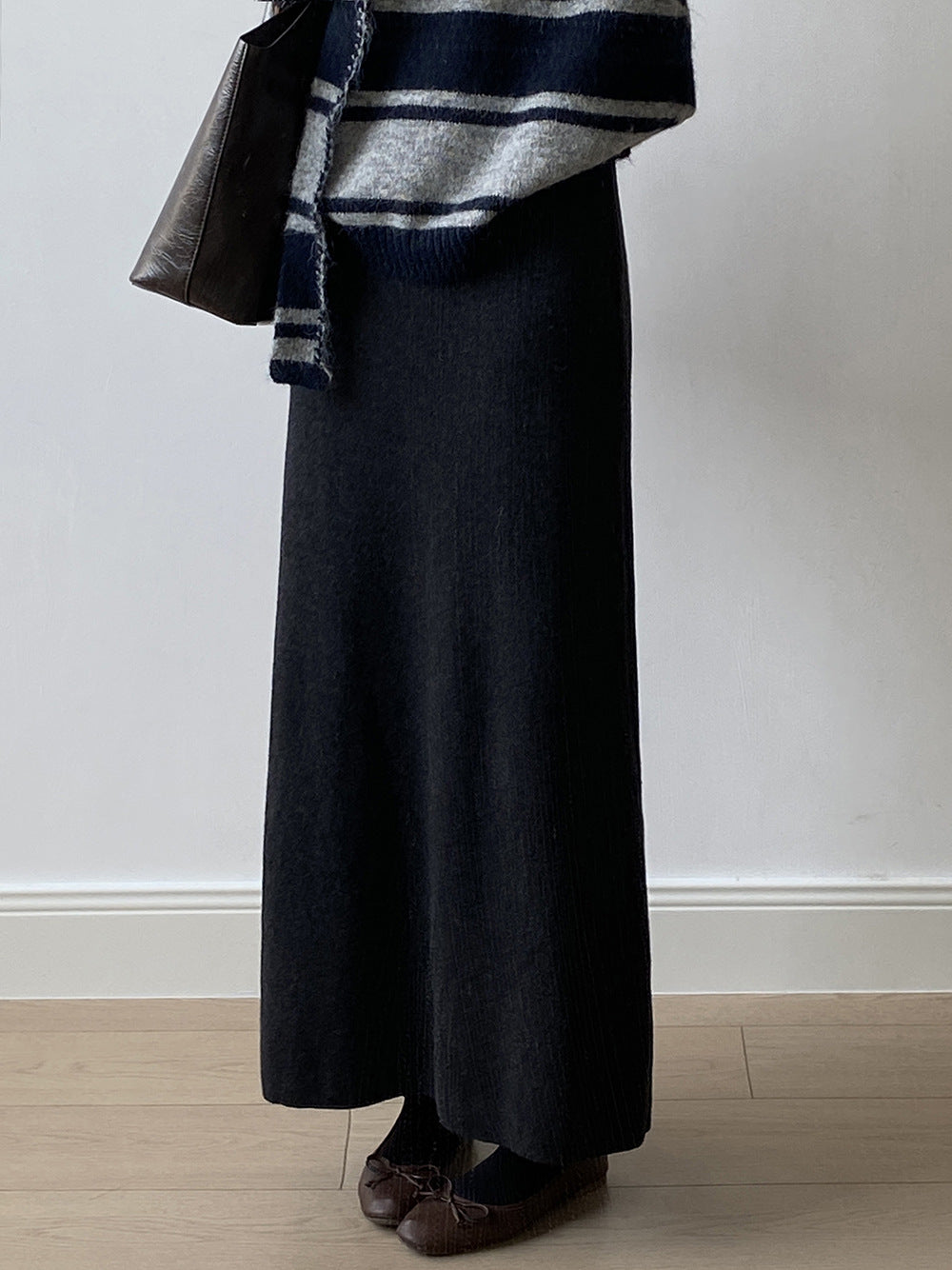 【YP682】 實拍高腰軟糯垂感針織長裙251023