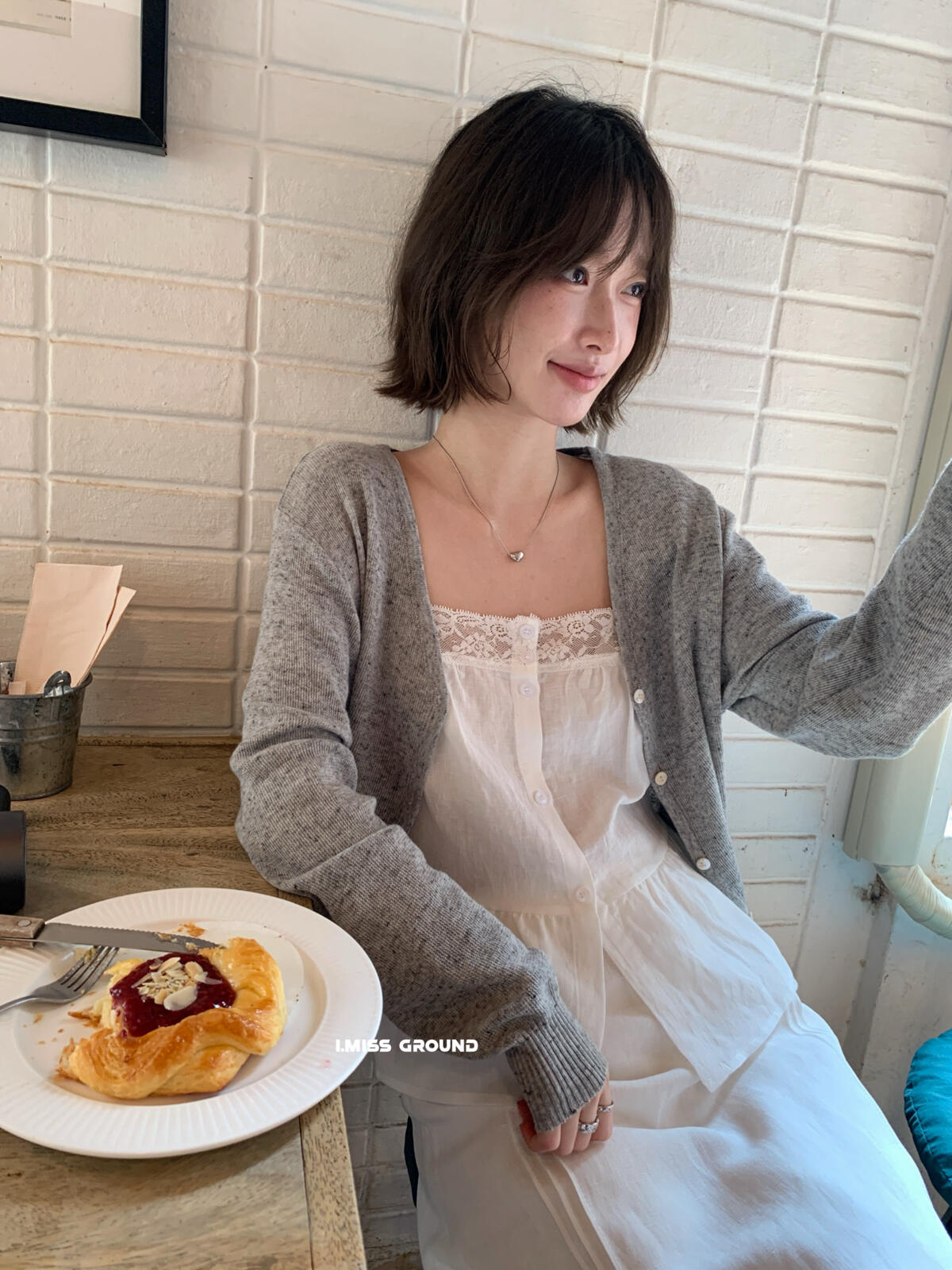 【LR01315】實拍imiss春季必備！修身顯瘦V領長袖針織罩衫260305