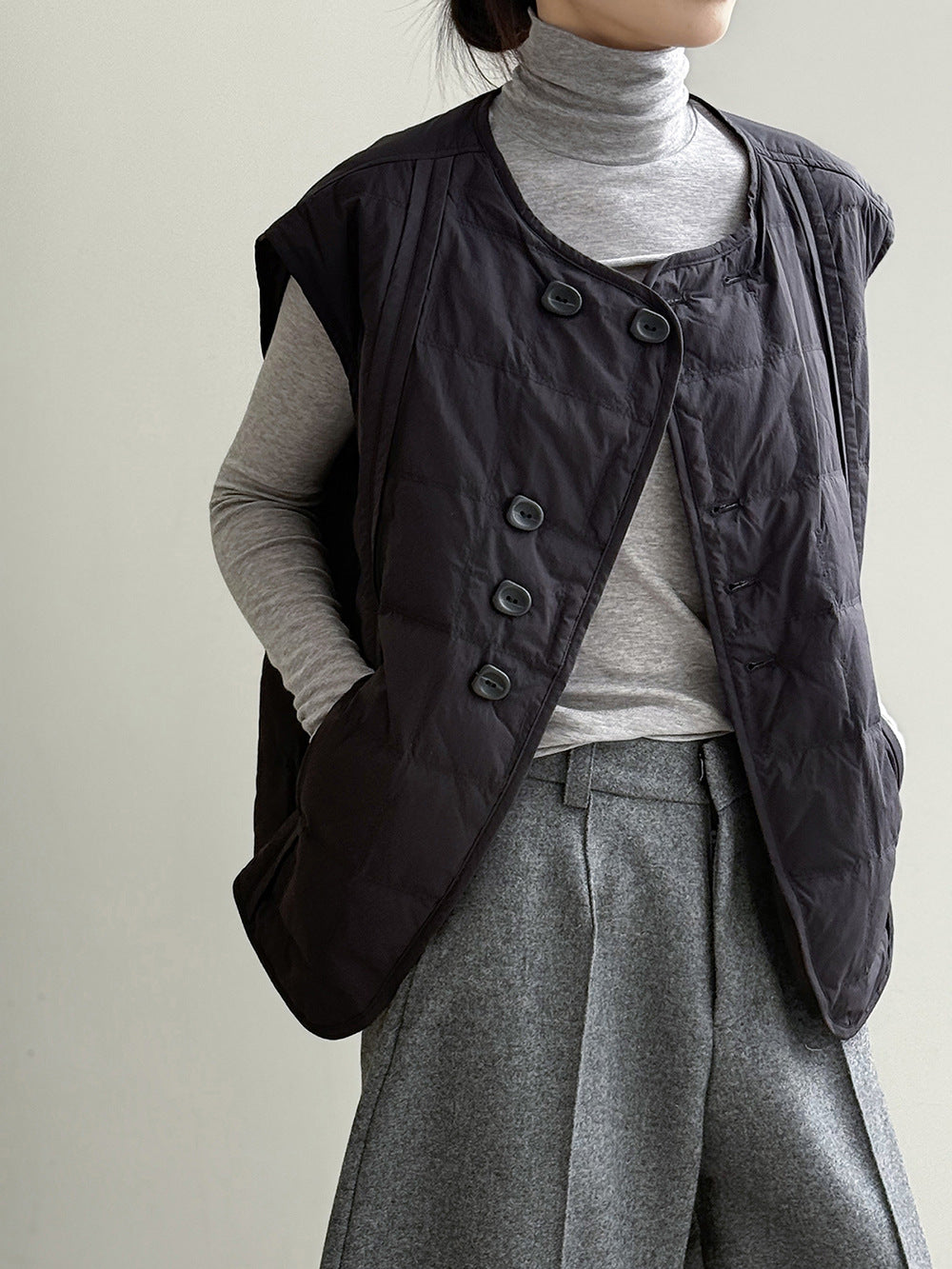 【Y82633】實拍輕暖羽絨背心（含90％白鴨絨）251016