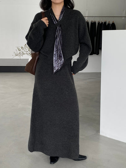 【cim823】實拍韓系軟糯短版針織毛衣+絲巾+針織長裙251030