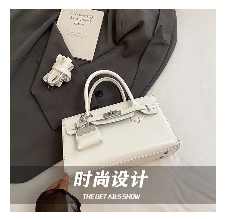 【BHS-3026】韓系極簡高級感🤍小眾設計休閒百搭單肩手提托特大包260501