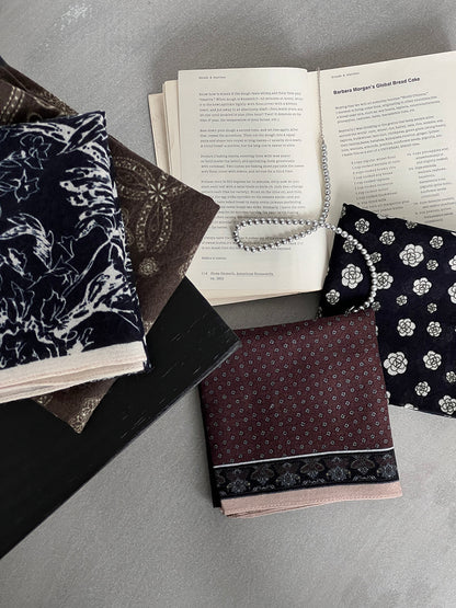 【cim865】實拍黑標100綿羊毛復古山茶花小方巾法式頭巾圍巾 251030