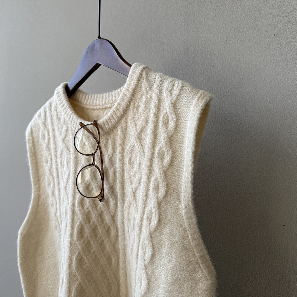 【YP2617】 實拍圓領麻花軟糯針織背心251023