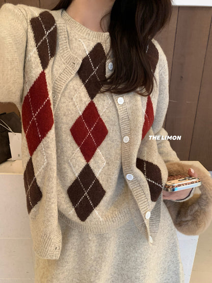 【L6880】實拍檸檬秋冬菱格針織開衫+圓領背心+針織裙251117