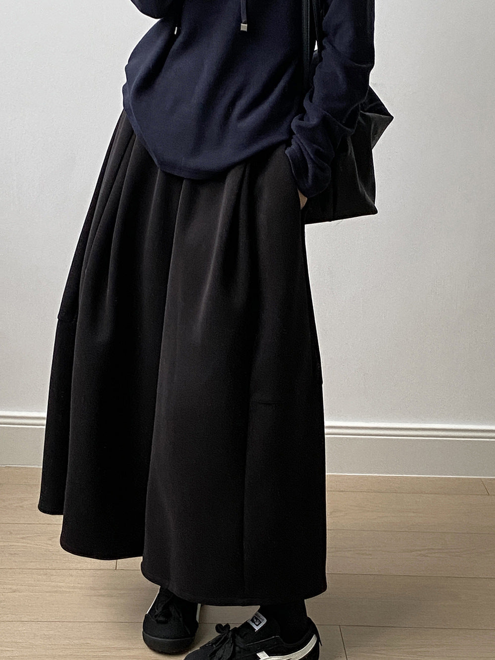 【Y82678】 實拍鬆緊腰抽繩顯瘦闊腿九分褲裙251023