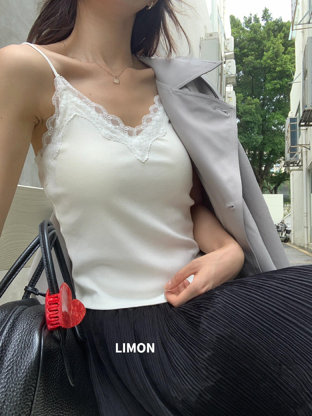 【LTM1932】檸檬家法式純慾・蕾絲修身細肩帶內搭背心 (附胸墊)260916