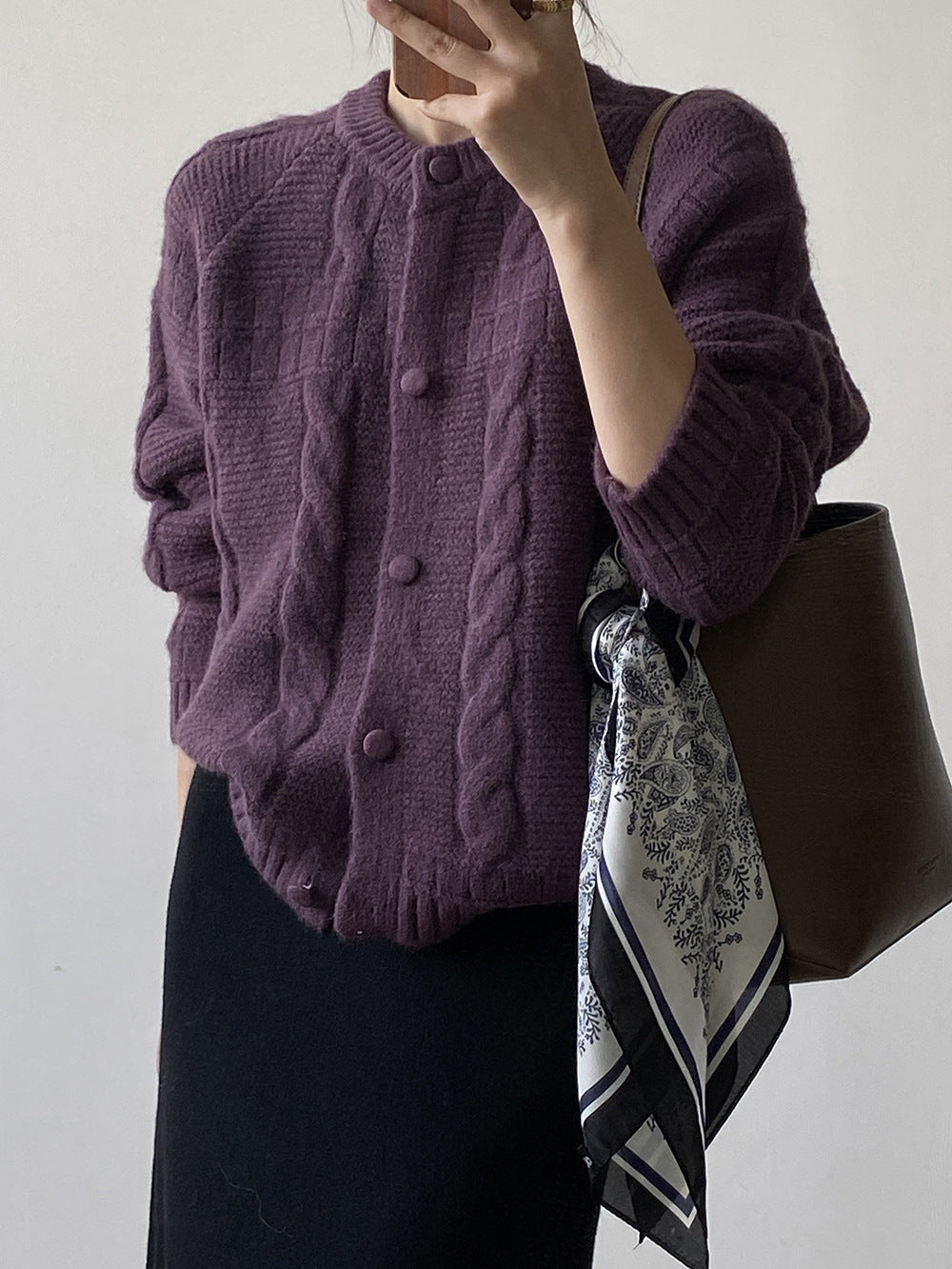 【YP2556】實拍微甜圓領包扣麻花針織外套251023