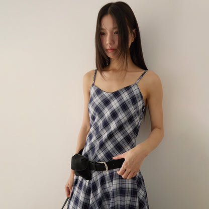 【L3074】實拍設計感格紋不規則吊帶洋裝250721