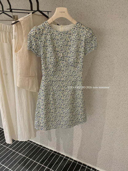 【L7038】Y.JIA法式浪漫度假風🌸復古碎花百搭收腰顯瘦圓領短版連身洋裝260602
