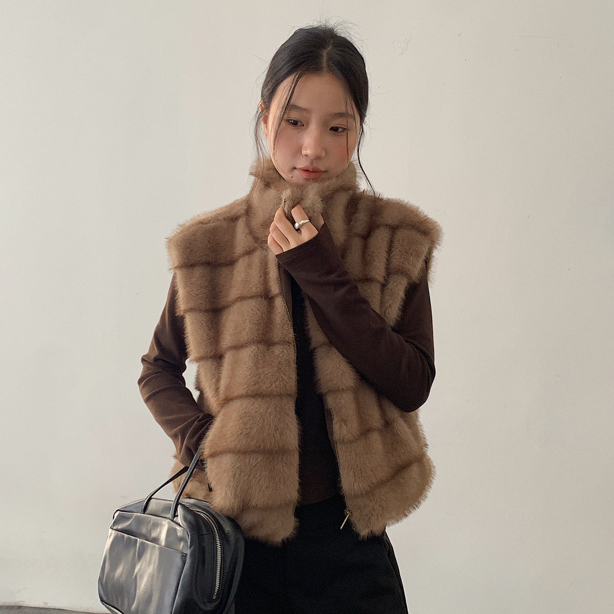 【LD11042】實拍皮毛一體立領拉鍊背心外套251202