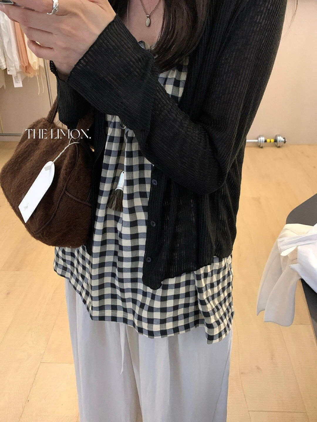 【L10720】韓系百搭減齡款✨純色針織小外套+棋盤格細肩帶背心兩件套

260602