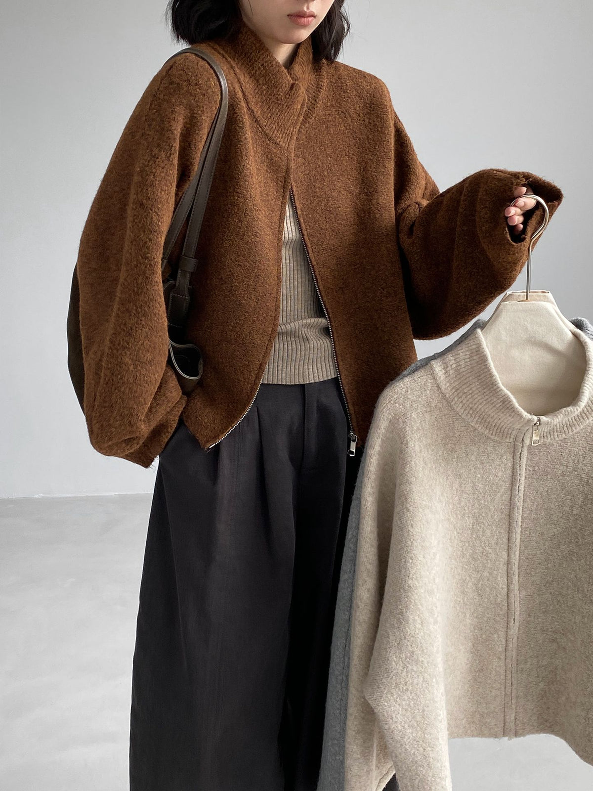 【cimz8620】韓系慵懶・休閒立領拉鍊寬鬆針織小外套260924
