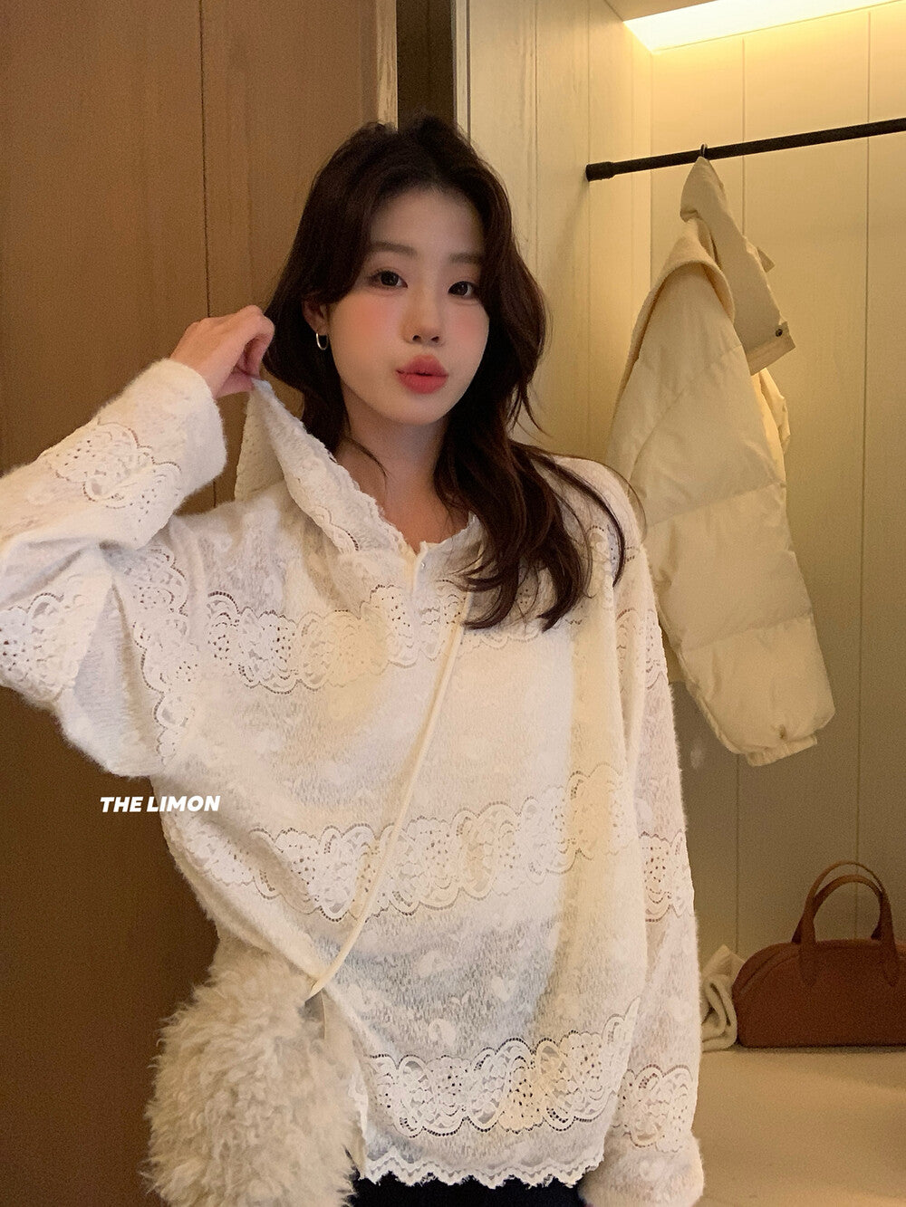 【L9359】實拍檸檬秋冬重工鈎花蕾絲寬鬆連帽蕾絲衫251117