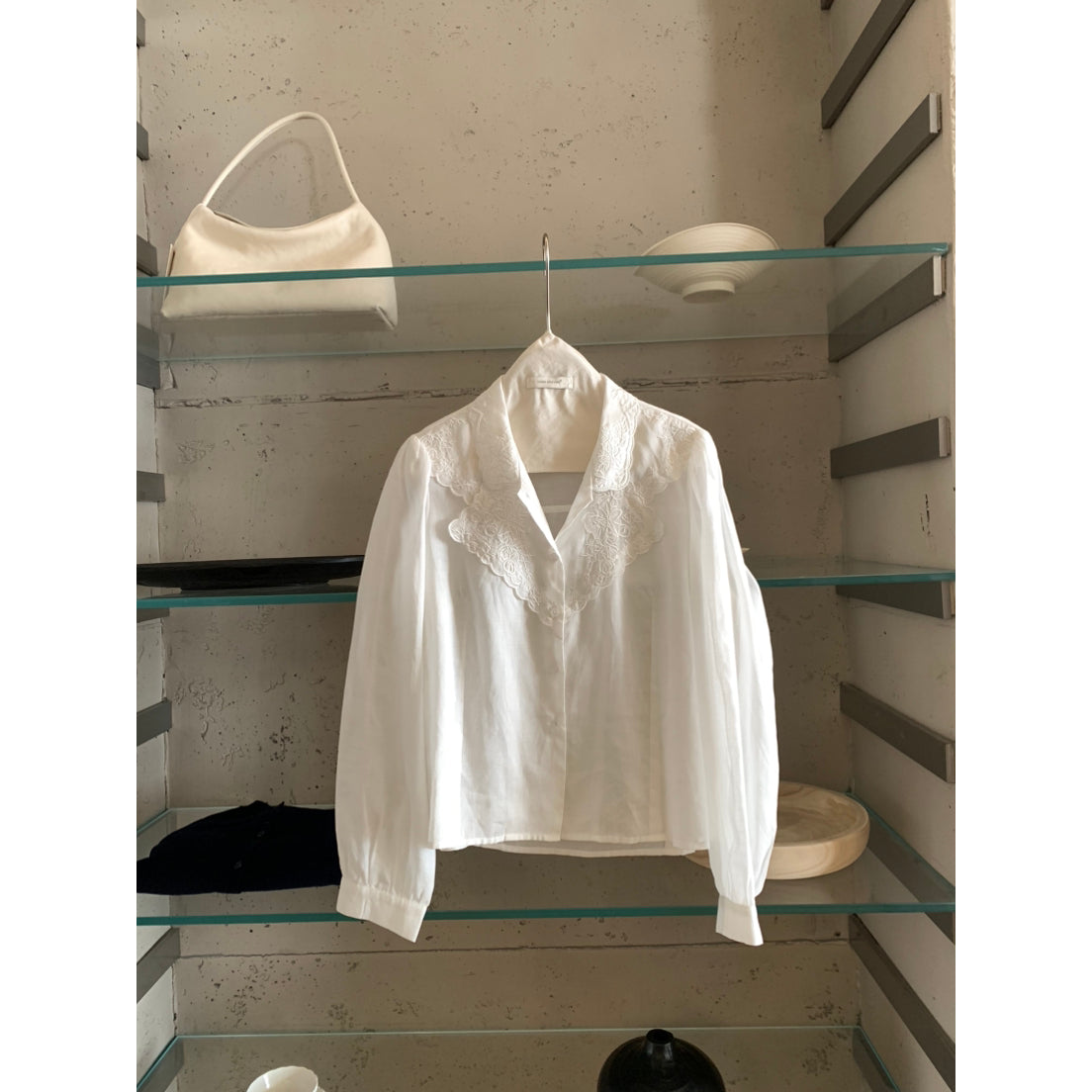 【LR90655】實拍imiss氣質百搭！法式刺繡花朵翻領長袖襯衫260305