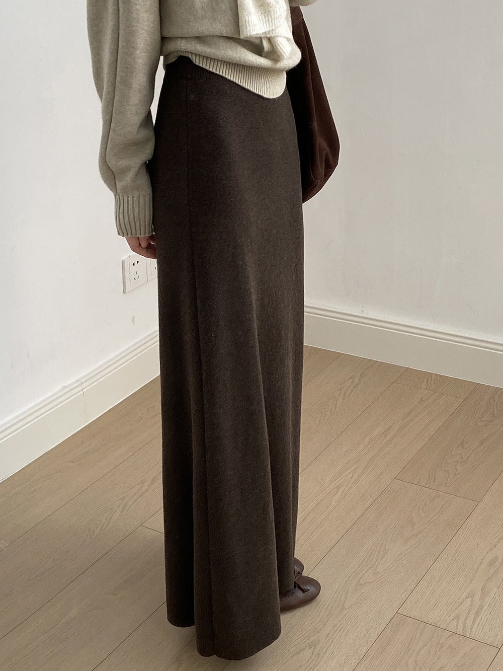 【YP682】 實拍高腰軟糯垂感針織長裙251023