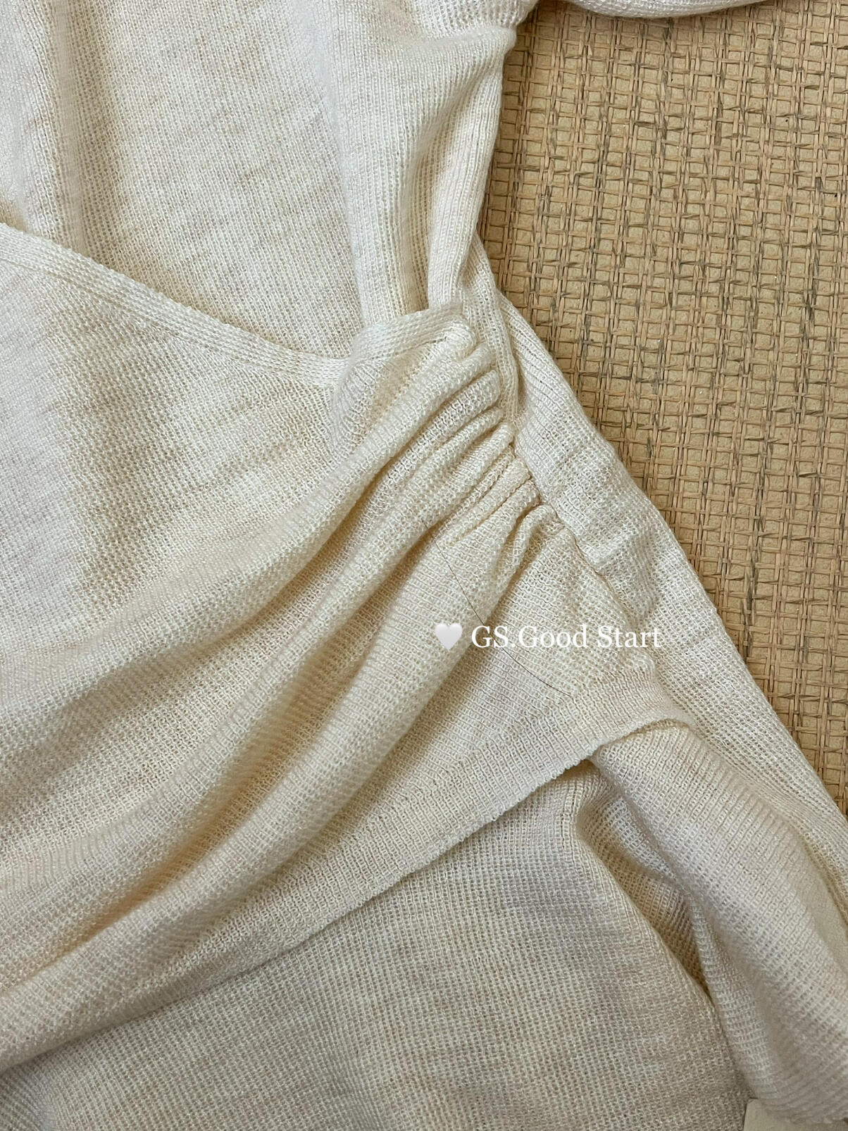 【LD1015】法式優雅氣質🌸浪漫荷葉邊V領長袖針織衫(附飄帶)260323